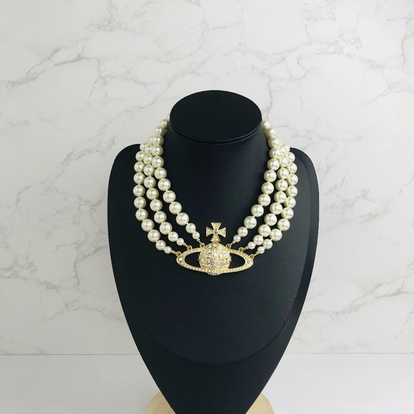 💎Vivienne Westwood Gold Safety Pin Pearl Necklace💎 - Picture 2 of 11